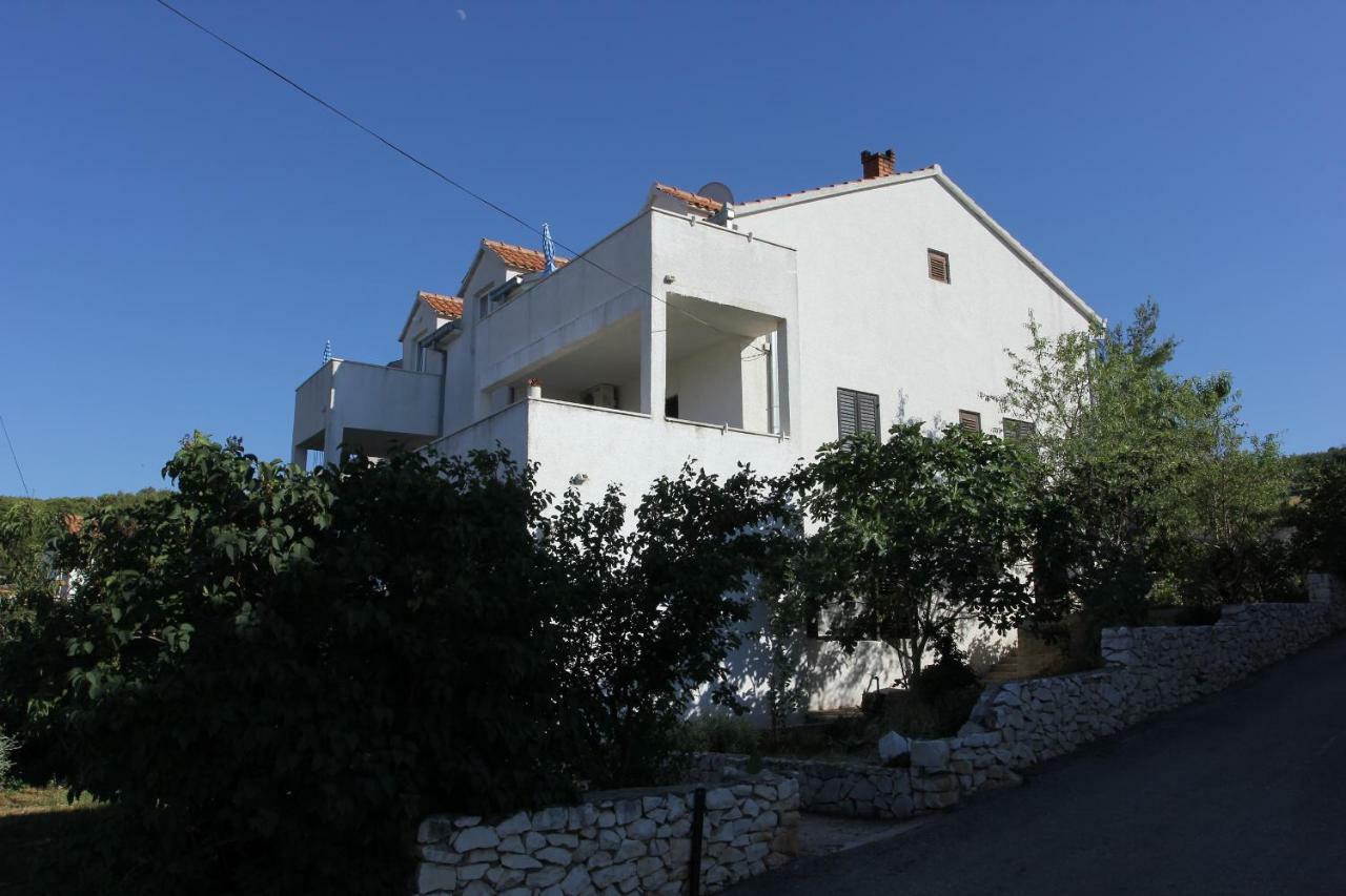 Apartmani Vesna Supetar Extérieur photo